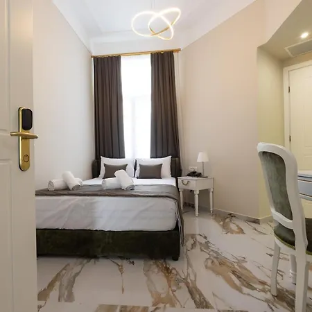Hotel Modern Revival Luxury 4*