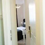 Modern Revival Luxury Tessalónica