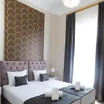 Modern Revival Luxury Tessalónica