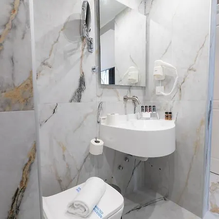 Hotel Modern Revival Luxury 4*