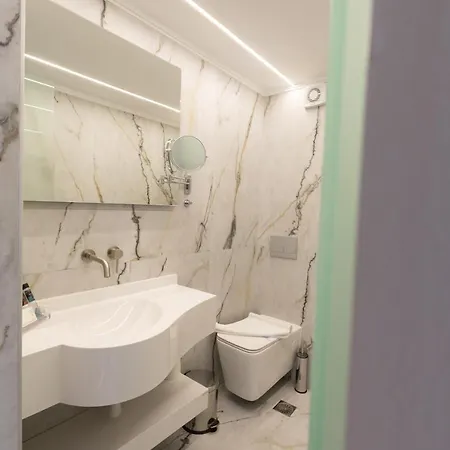 Modern Revival Luxury 4* Thessaloniki