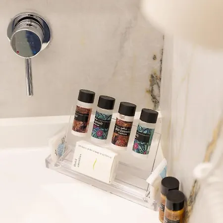 Modern Revival Luxury Saloniki