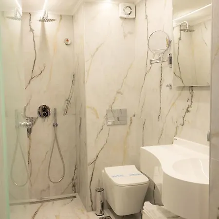 Modern Revival Luxury 4* Thessaloniki