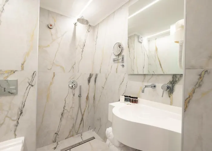 Otel Modern Revival Luxury Selanik