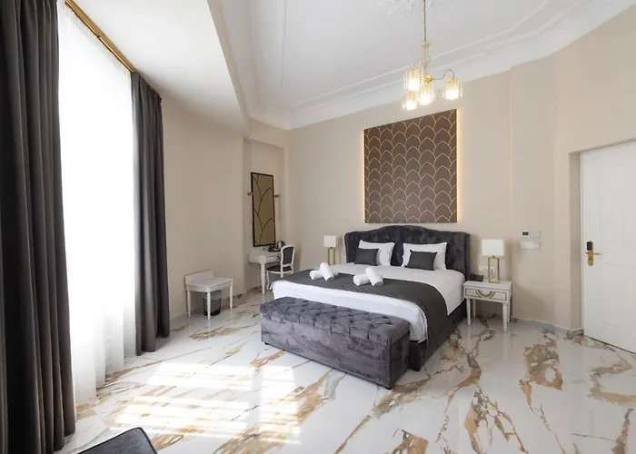 Modern Revival Luxury Otel Selanik