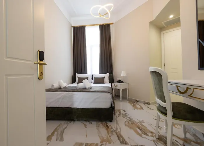 Hotel Modern Revival Luxury 4*