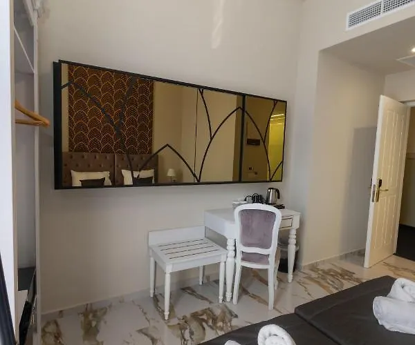 Modern Revival Luxury Otel 4*
