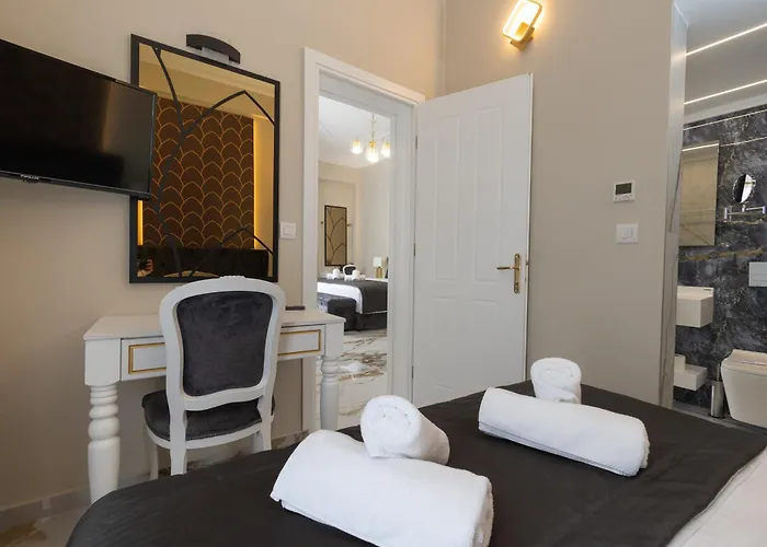 Modern Revival Luxury 4*