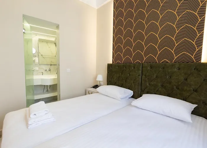 Modern Revival Luxury 4*