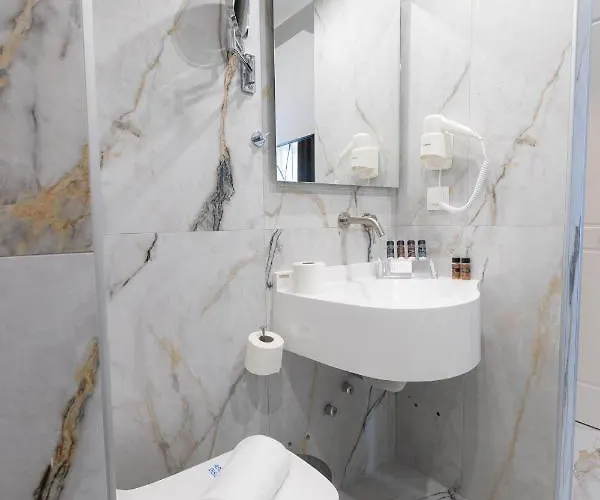 Hotel Modern Revival Luxury 4*